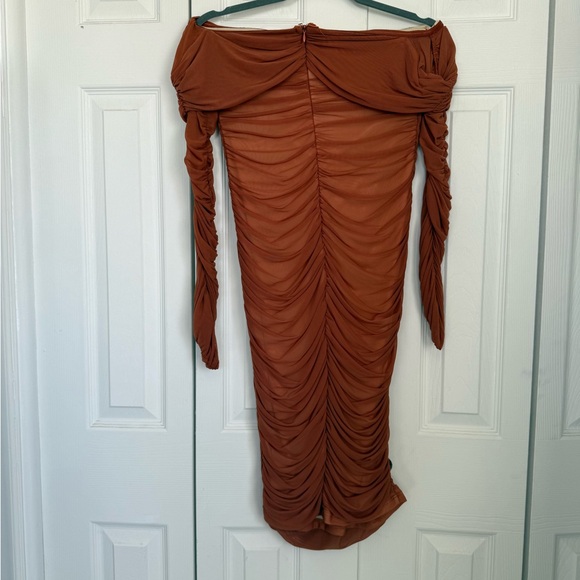 Fashion Nova Ready In A Ruched Off Shoulder Midi Dress Rust/Nude - Picture 4 of 5